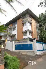 AIR-CONDITIONED MEN'S HOSTEL ROOMS AND LADIES PG ALSO