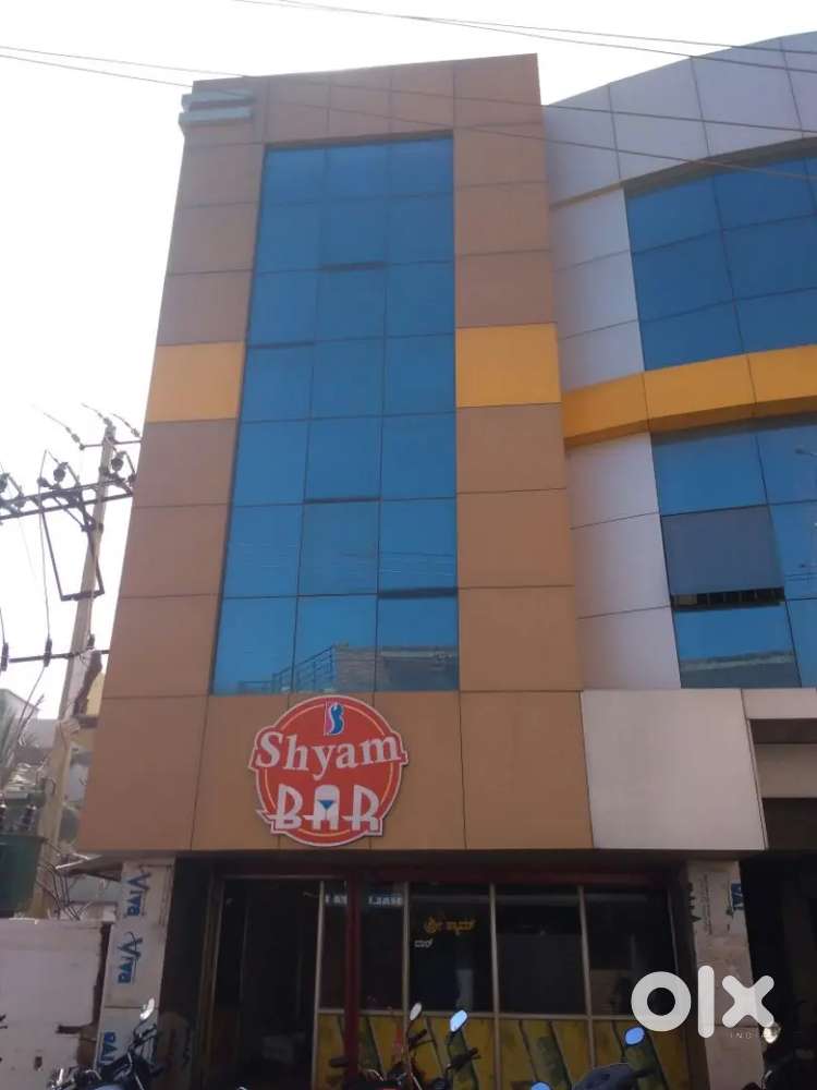 Building for sale bar and restaurant