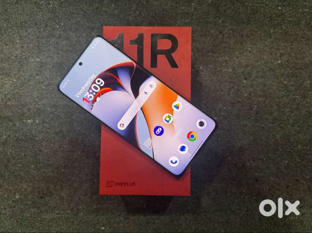 Oneplus 11R 5G, 128GB/8GB, Sonic Black, Excellent Condition, Box Kit.