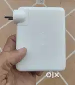 Apple 140w type c adapter