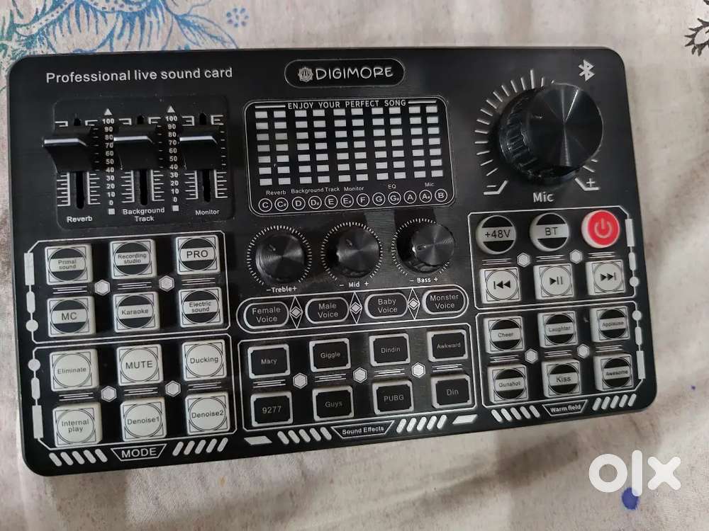 Degimore Professional Live Sound Card – Perfect for Singing, Podcast