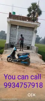 New condition electric scooty One charge me 50 se 60 km chalti hai.