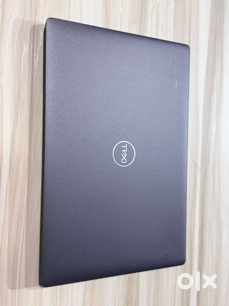 Dell Latitude 5400 Core i5 8th gen 16 GB Ram 256 SSD Mint condition