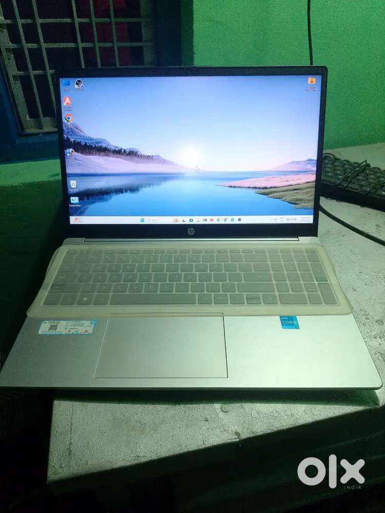 HP Laptop Intel Core i3  8GB RAM  512GB SSD  Excellent Condition
