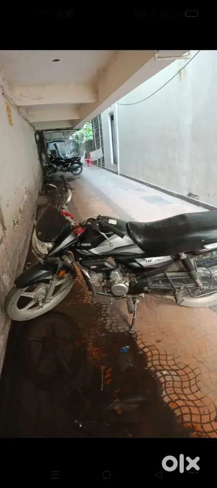 Hf deluxe 2021 modal hai March ka koi kami nahi hai paper bi pure hai