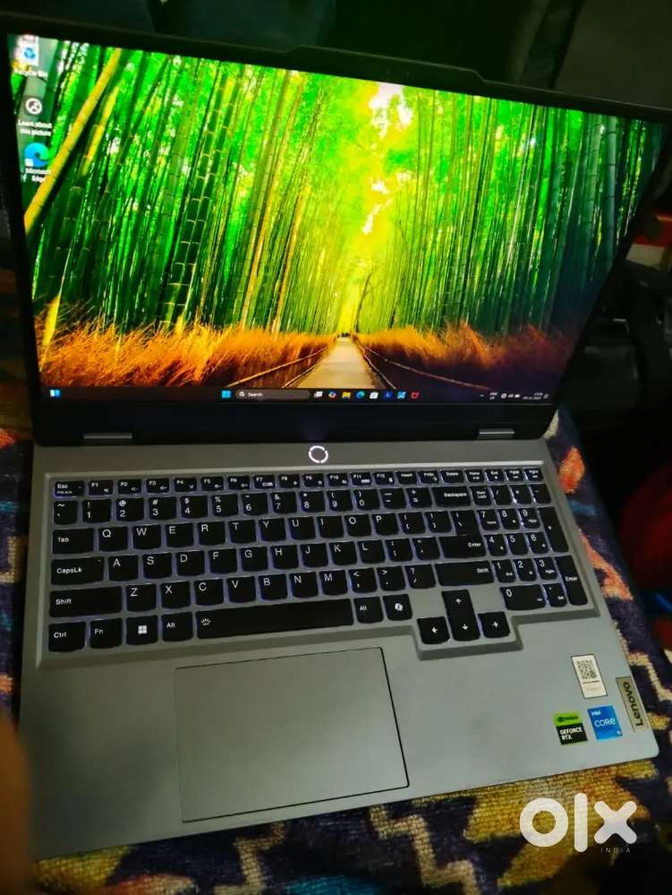 Lenovo LOQ Gaming laptop Intel core i5, 12th gen 16gb 512gb