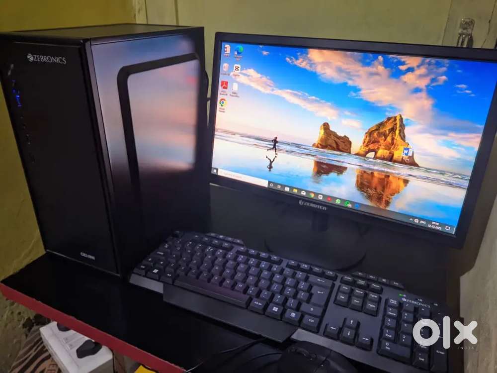 Zebronics in warranty 2 month used only