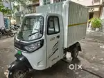 Electric 3 wheeler loading tempo ke liye driver chahiye