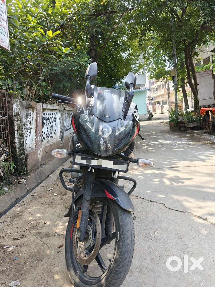 Pulsar 220F 2021 Excellent Condition