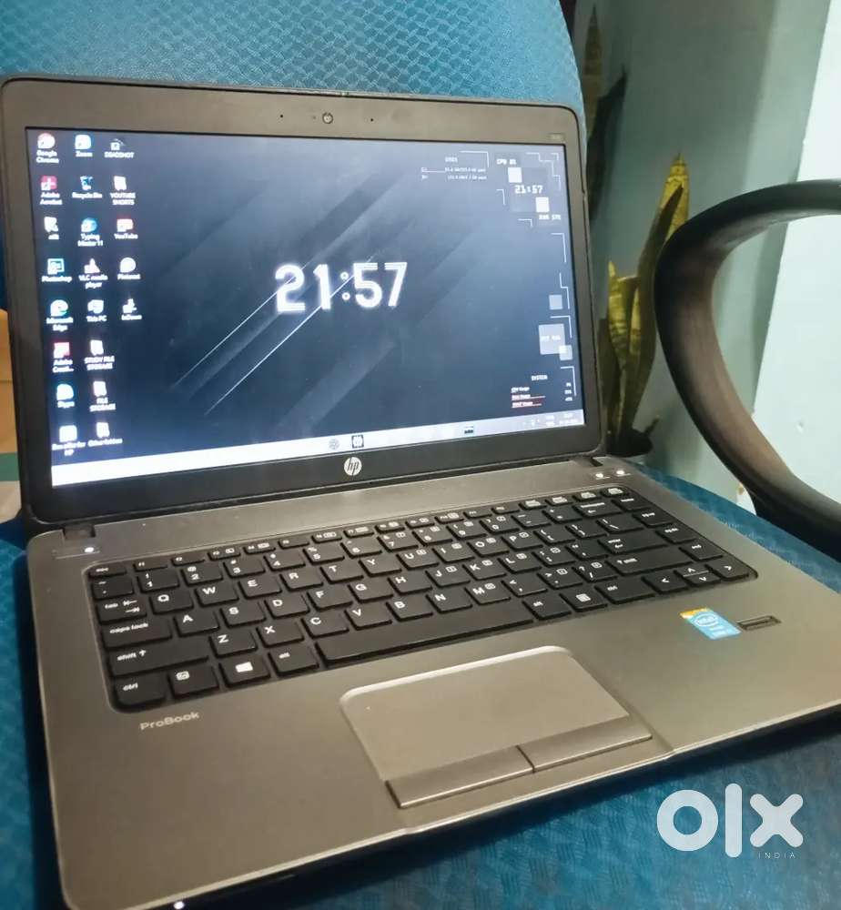 HP i7 processor laptop with 90 watt fast charger