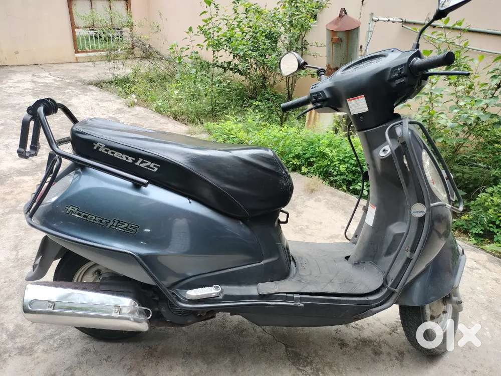 ACCESS 125 (2012 MODEL)