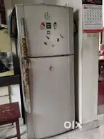 Sharp frost free refrigerator for sale