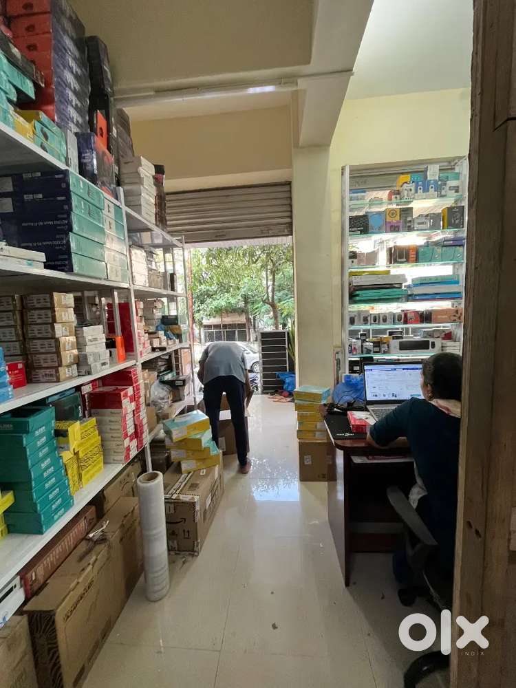 Basement on Rent in vasai west, near station