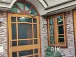 Nice independent home in peaceful society