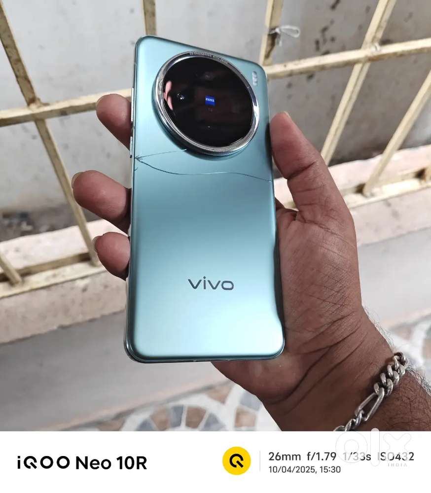 Vivo X200 512GB Back Break