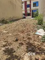Paras school se lga plot bechna hai ( Gyanveer college ) road