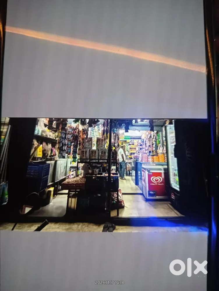 2 joint Shop for sale