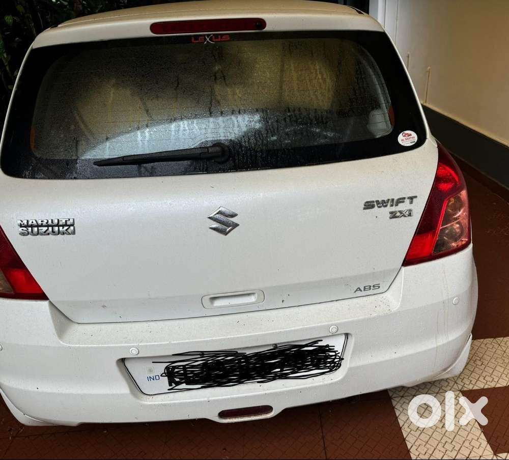 ZXI Petrol Model vehicle.