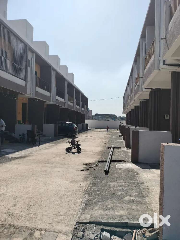 KOPARLI ROAD, RATA, VAPI.