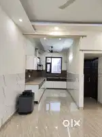 3 BHK FLAT SEMI FURNISHED 150 GAJ BOTH SIDE OPEN LUXURY FOR RENT