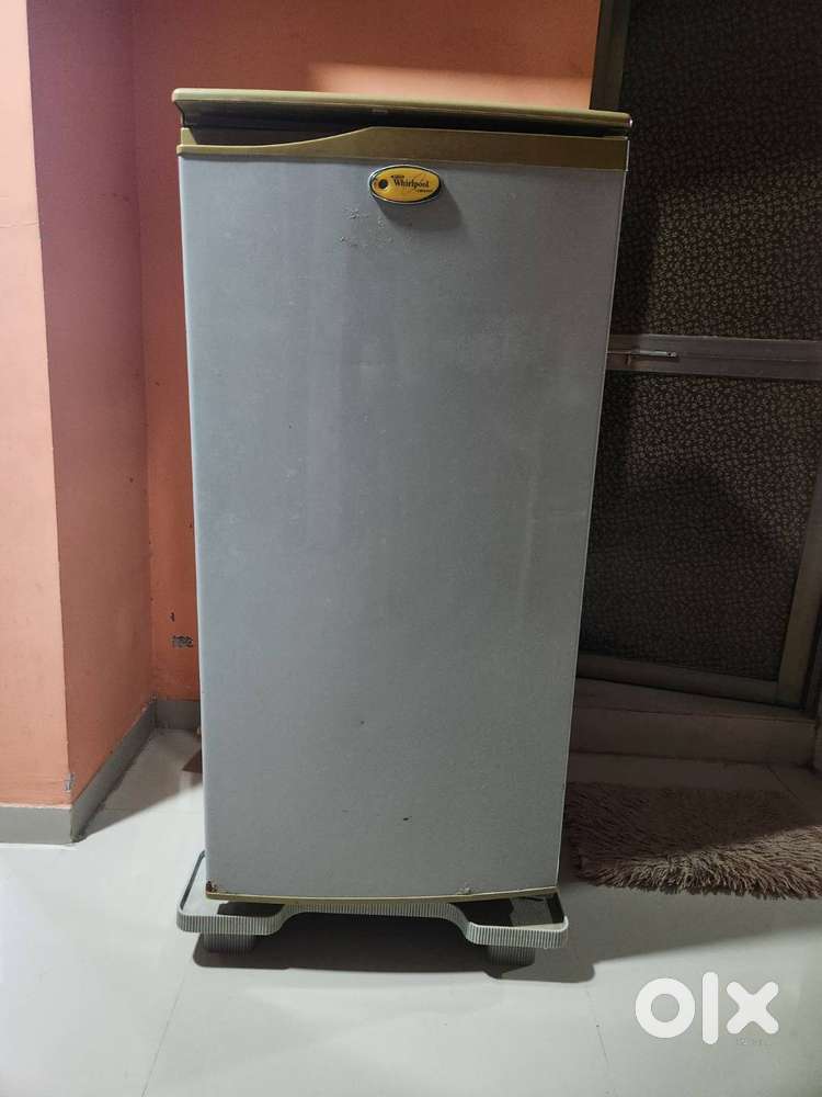 Sale - Refrigerator Whirlpool 165 Ltr