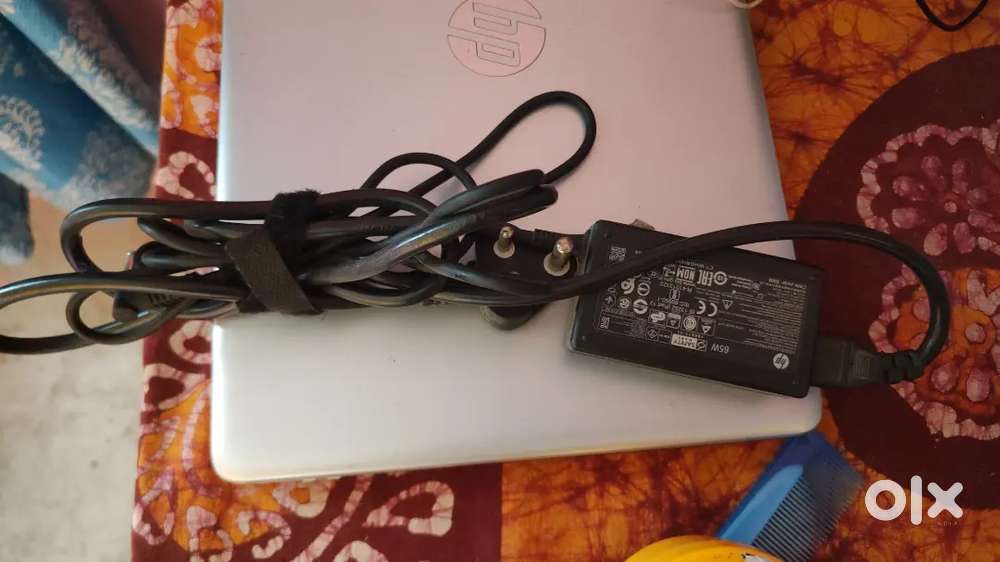Hp original laptop charger 65W