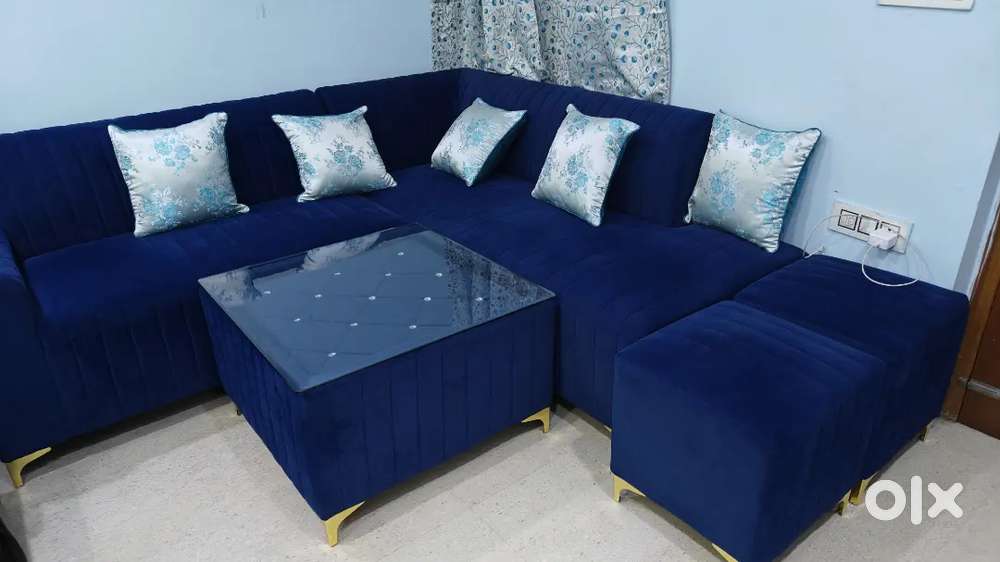 Family shifting to Fully Furnished house want to sale old furniture