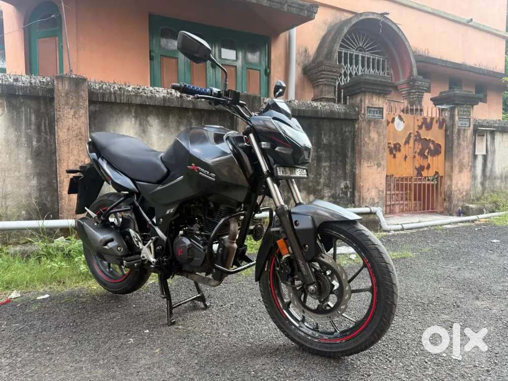 Super mint condition Hero Xtreme 160R with dual channel model 2022