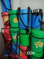 Tiffin boxes with 4 containers.