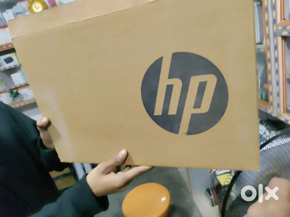 Hp 247 g8 leptop