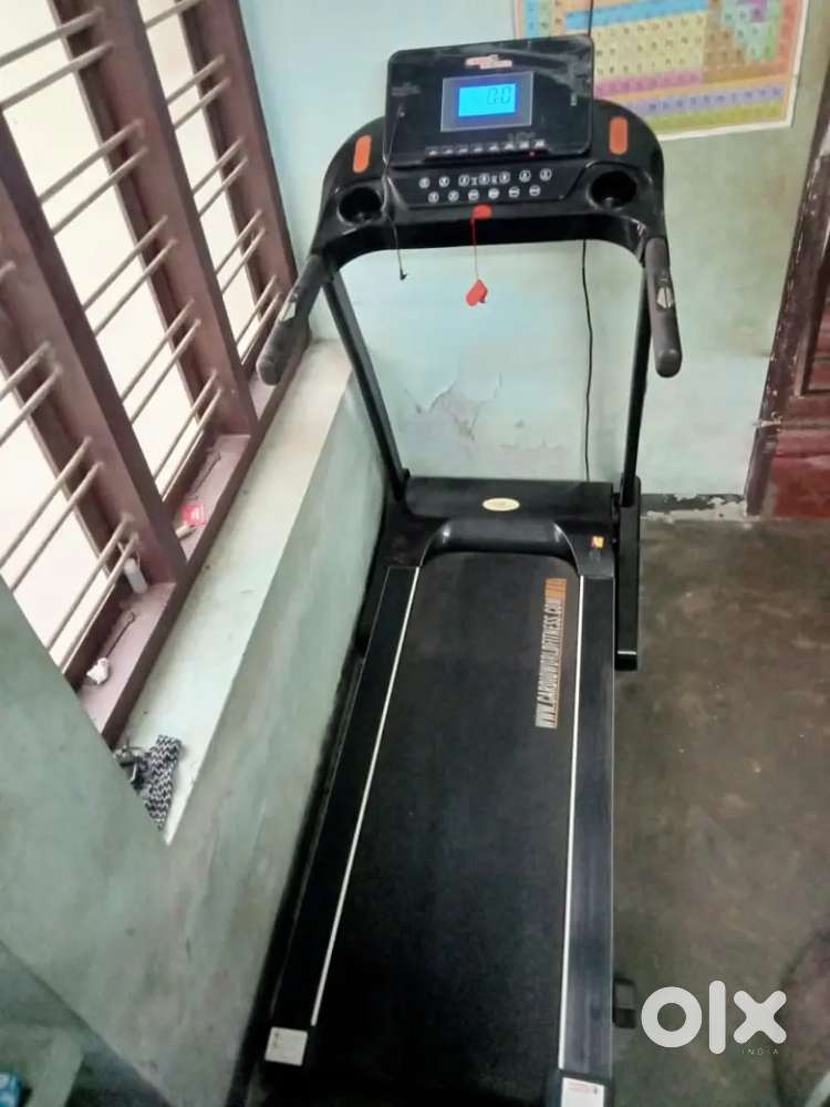 Cardioworld treadmill