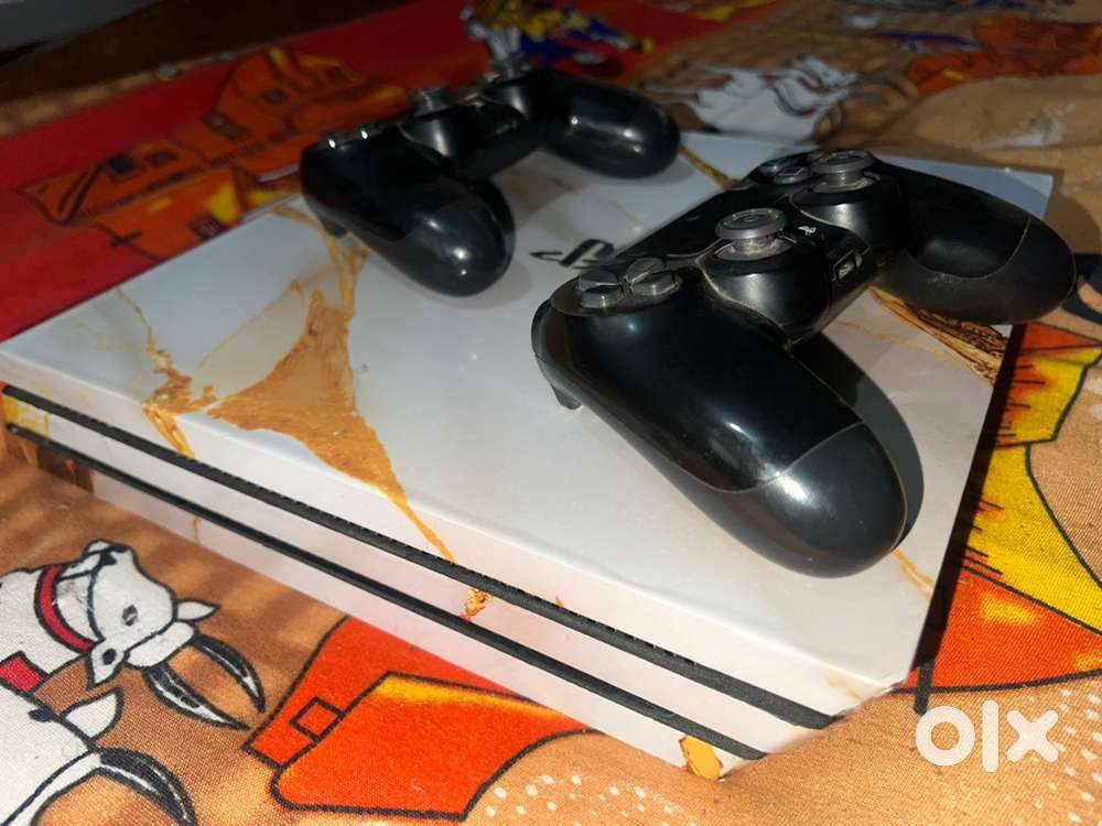 Ps4 pro with 1 year ps plus subscription worth 7000 with 2 remotes