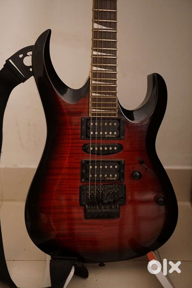 Electric guitar- Cort x11