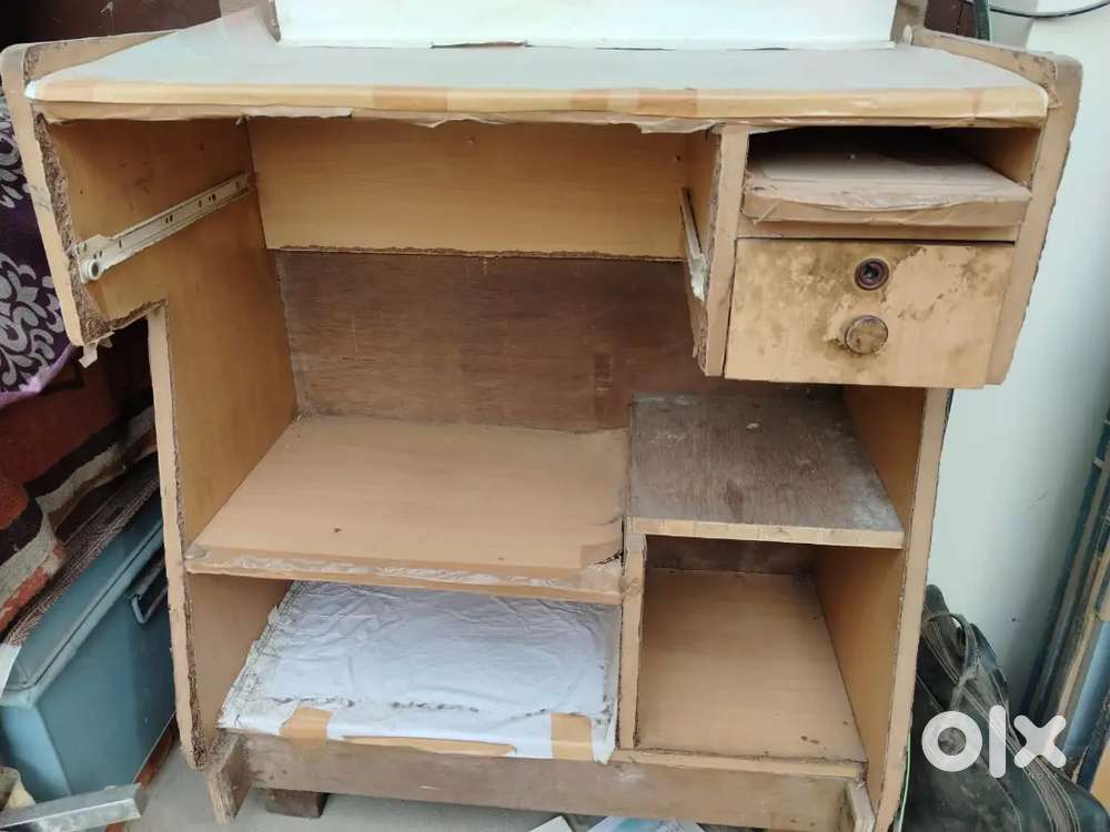 Wooden Computer Table