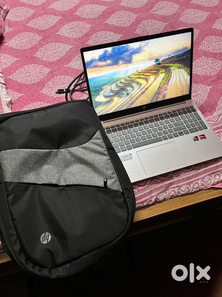 Hp laptop rayzan. 7