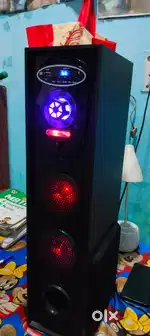 Speaker twar