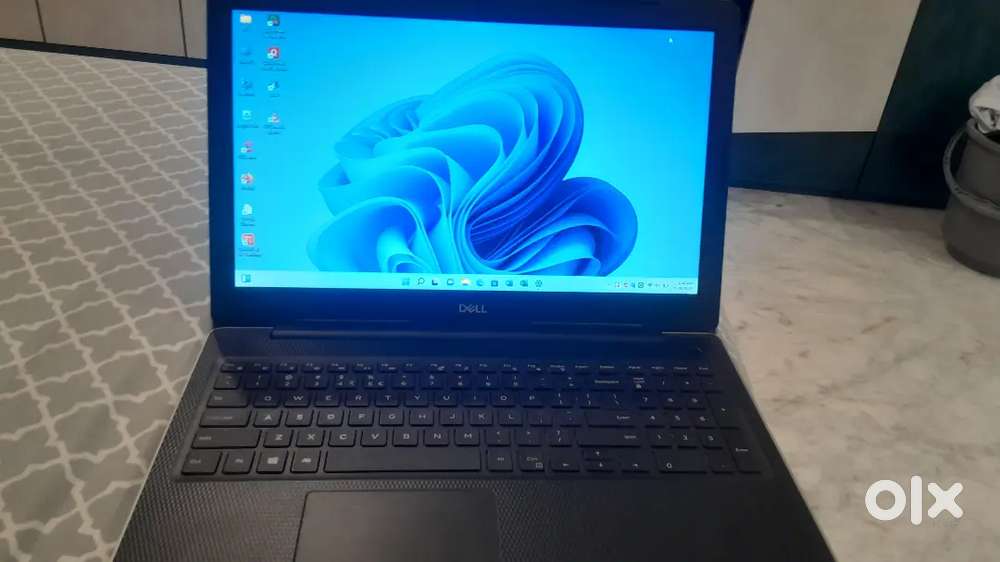 Dell laptop inspiron 3595 fully fuctioning and working