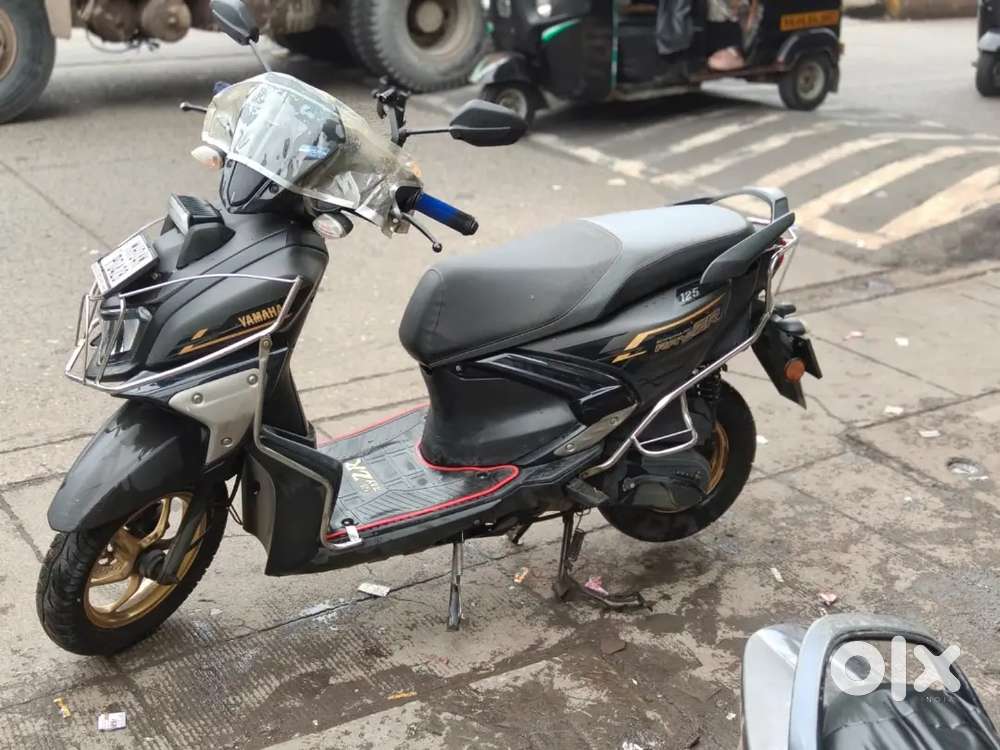 Ray zr 125 hybrid