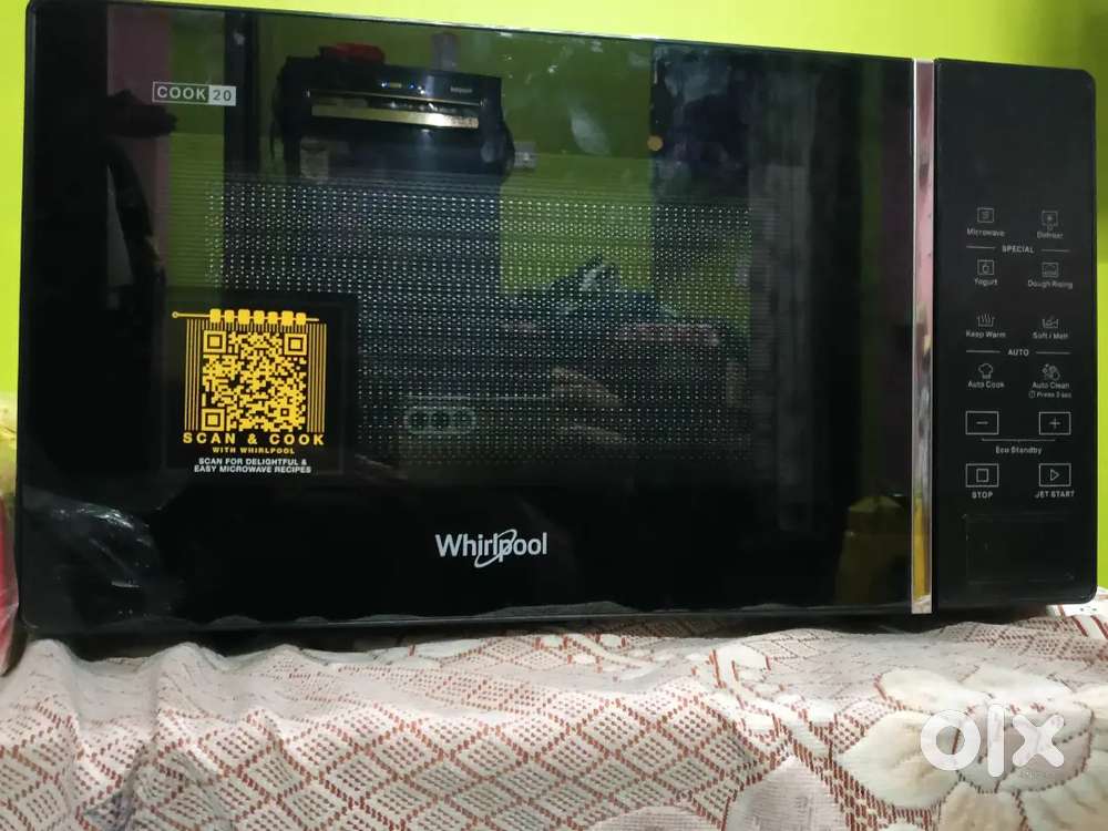 Whirlpool 20 L Solo Microwave Oven (MAGICOOK PRO 20SE black, Black)