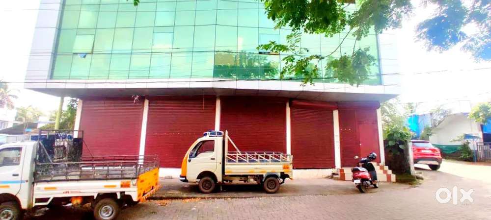 Godown 2000 sqft 5000 to one lakh sqft at edapally aluva road