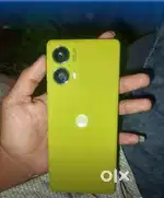 Motorola g85 5g mobile KISI BHI BHAI KO CHAHIYE TO MSG KRE PLS
