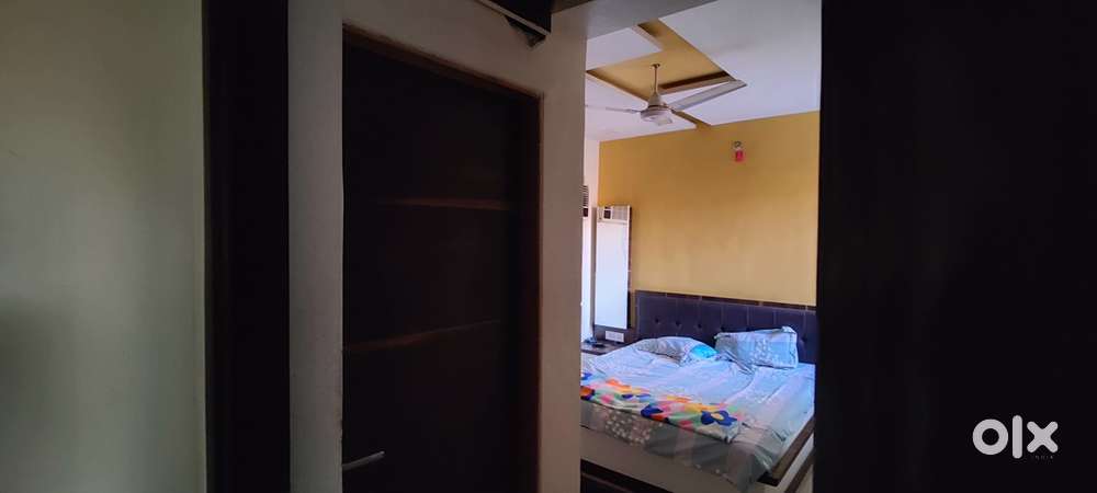 2 bhk Sharing apartment available for female