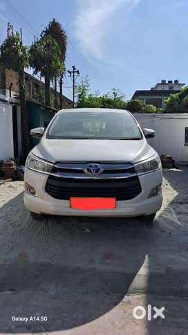 Toyota Innova Crysta 2.4 V, 2018