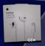 Apple EarPods Original (with bill)