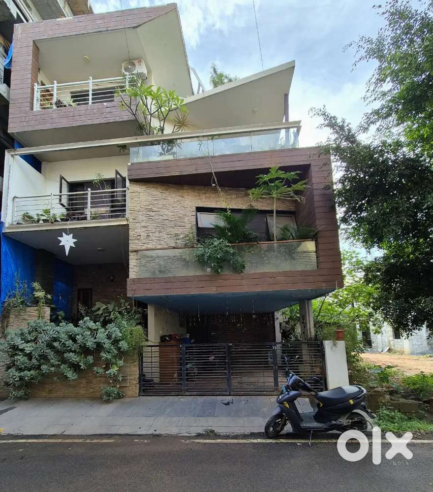 4.5BHK Independent House/ Villa Sale