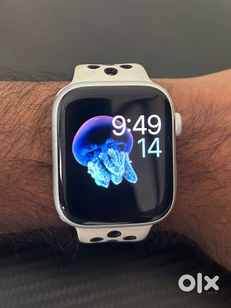 Apple Watch Series 8