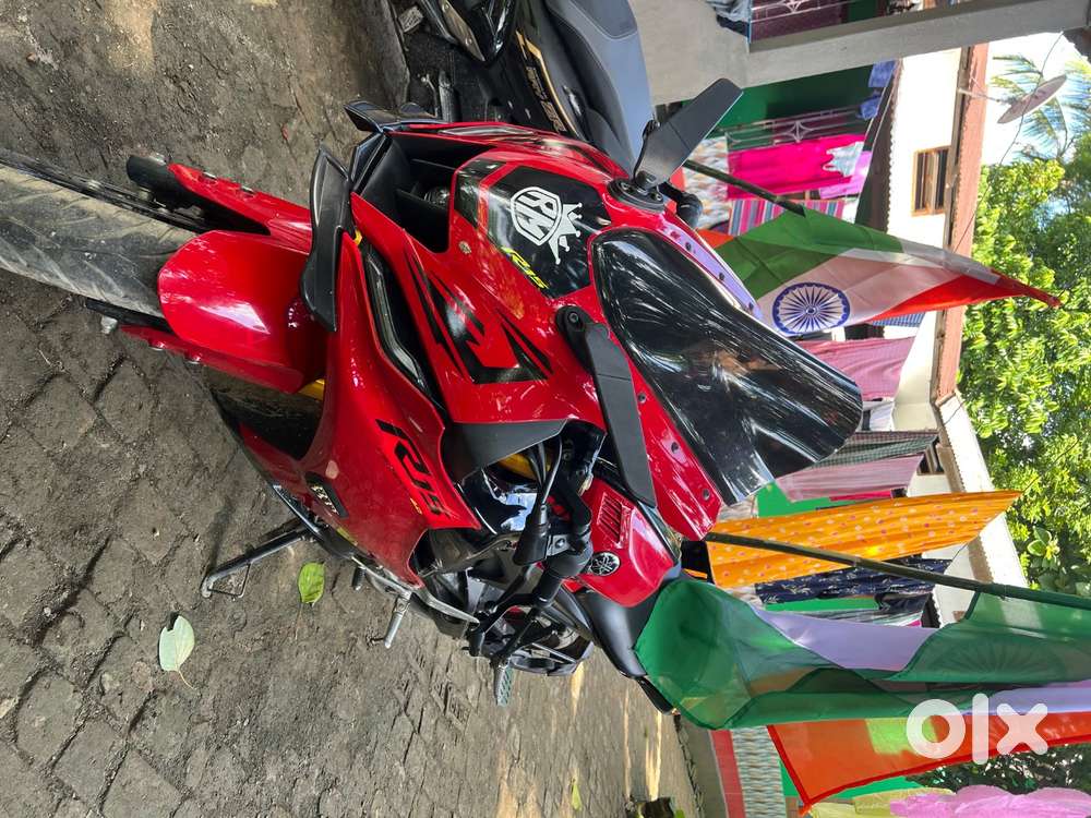 R15 v4 showroom condition