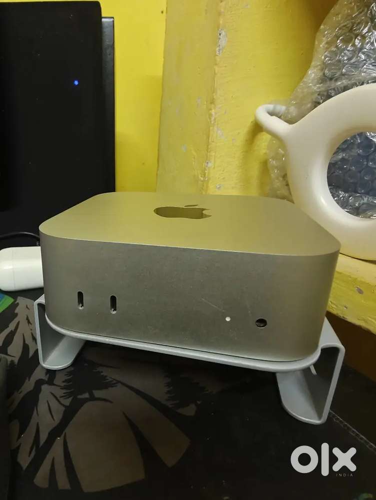 Mac Mini M4, 6 Months Old  AppleCare Yes  Excellent Condition