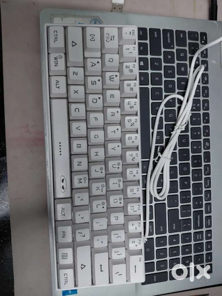 MageGee Mini 60% Gaming RGB Mechanical Keyboard  16 Lighting modes