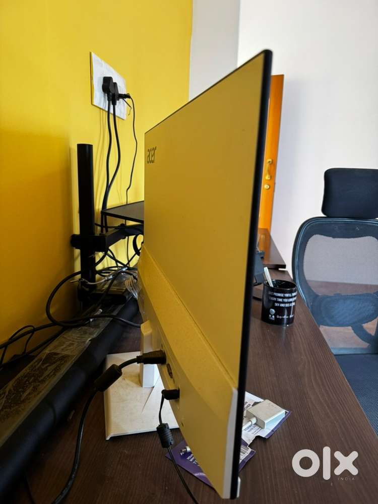 Acer 27 inch monitor in good condition